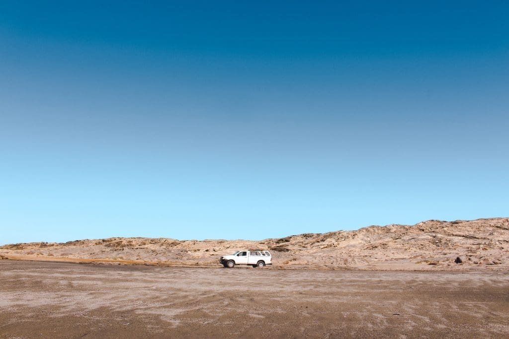 Rijden in Namibië | Driving in Namibia | The Orange Backpack
