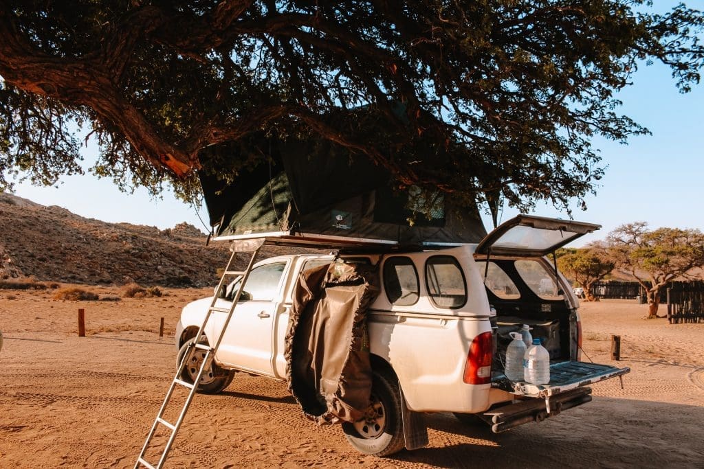 Rijden in Namibië | Driving in Namibia | The Orange Backpack