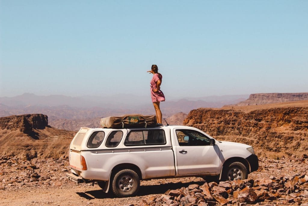 Rijden in Namibië | Driving in Namibia | The Orange Backpack