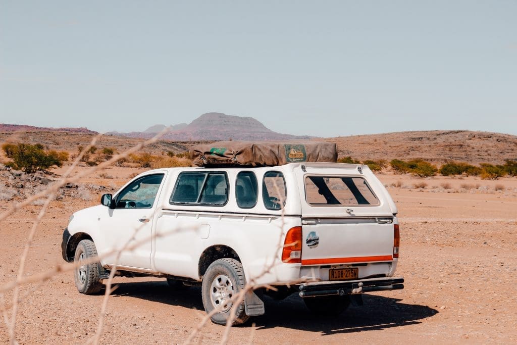 Rijden in Namibië | Driving in Namibia | The Orange Backpack
