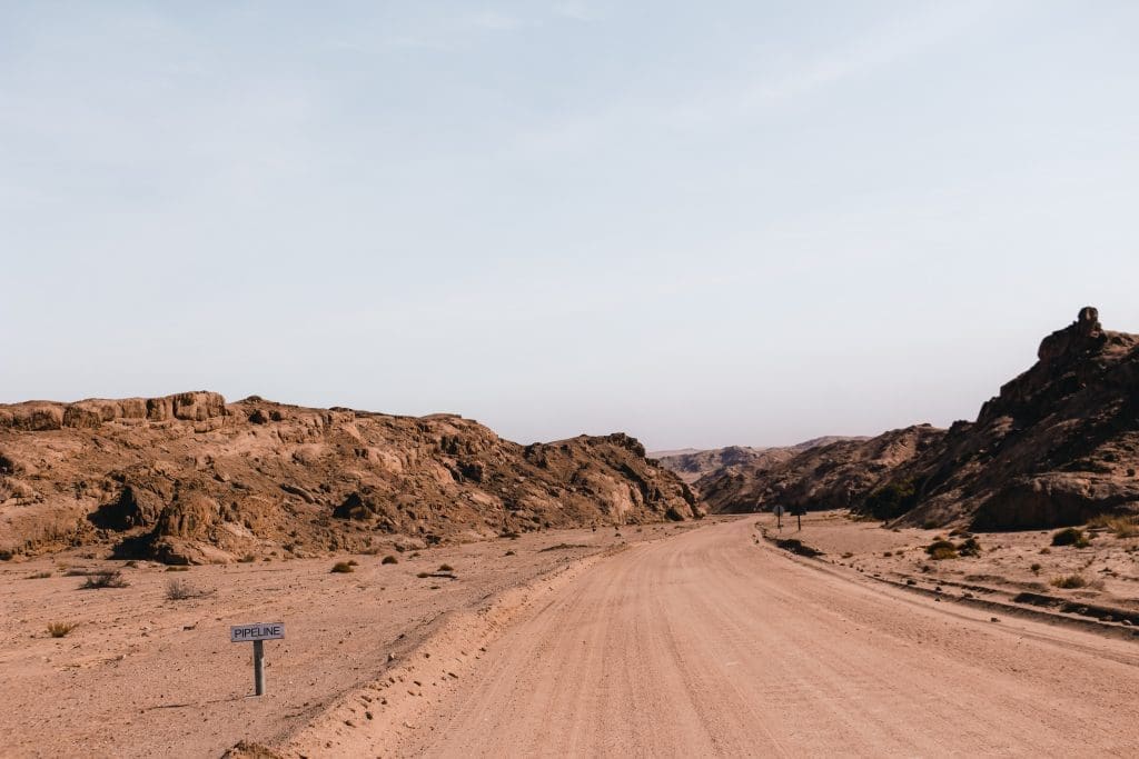 Rijden in Namibië | Driving in Namibia | The Orange Backpack