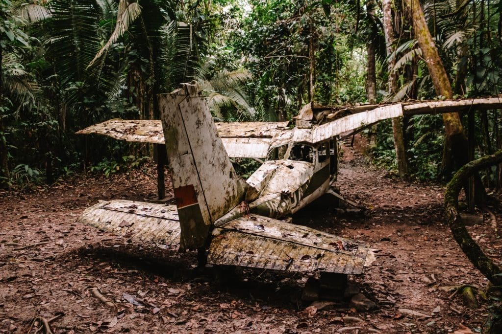 Plane wreck | Cockscomb Basin | TheOrangeBackpack.nl