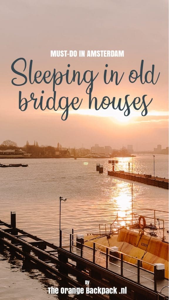 Bridge houses Amsterdam canals | Sweets Hotel Amsterdam (3)