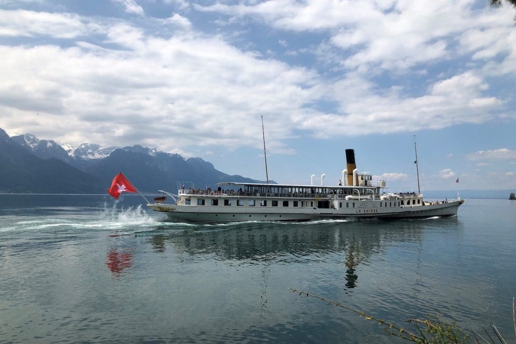 Roadtrip Europe Lake Geneva Switzerland (1)