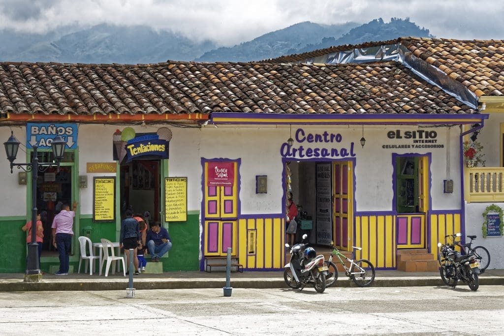 Salento | Valle de Cocora | Colombia | The Orange Backpack