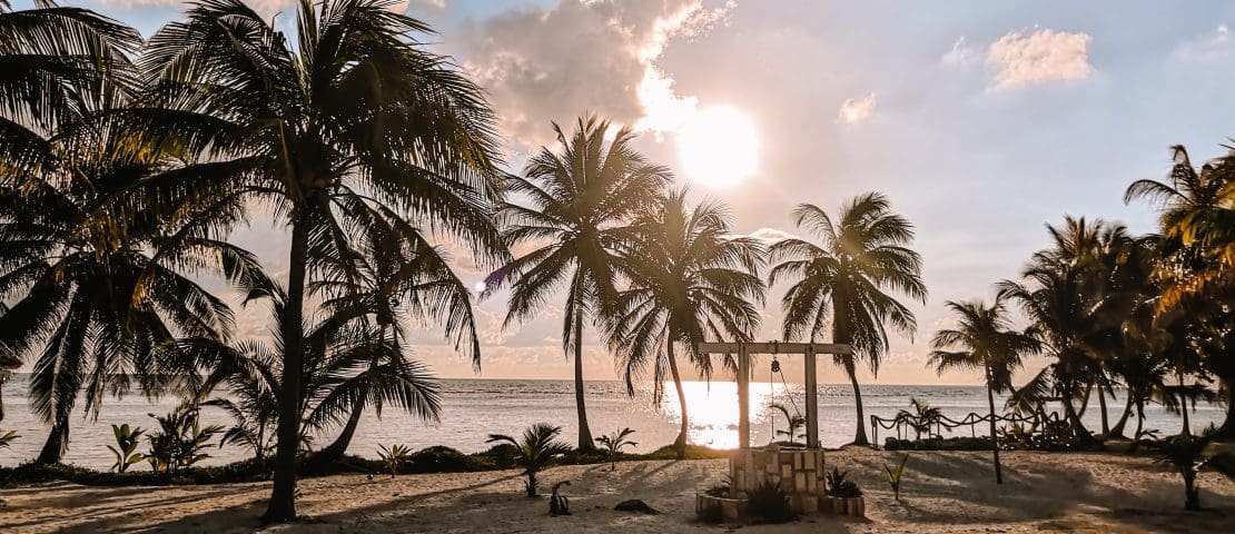 Bounty beach Airbnb at Mahahual: charming Costa Maya Cabanas