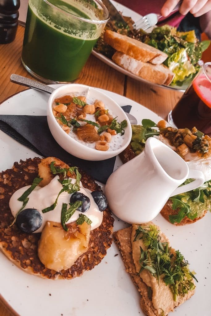 Hotspot Bertmans | Ontbijt in Rotterdam | vega & vegan | The Orange Backpack