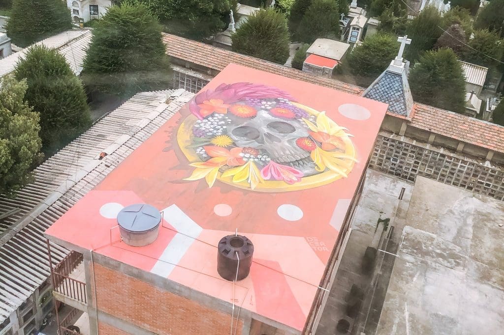 straatkunst op de begraafplaats van La Paz