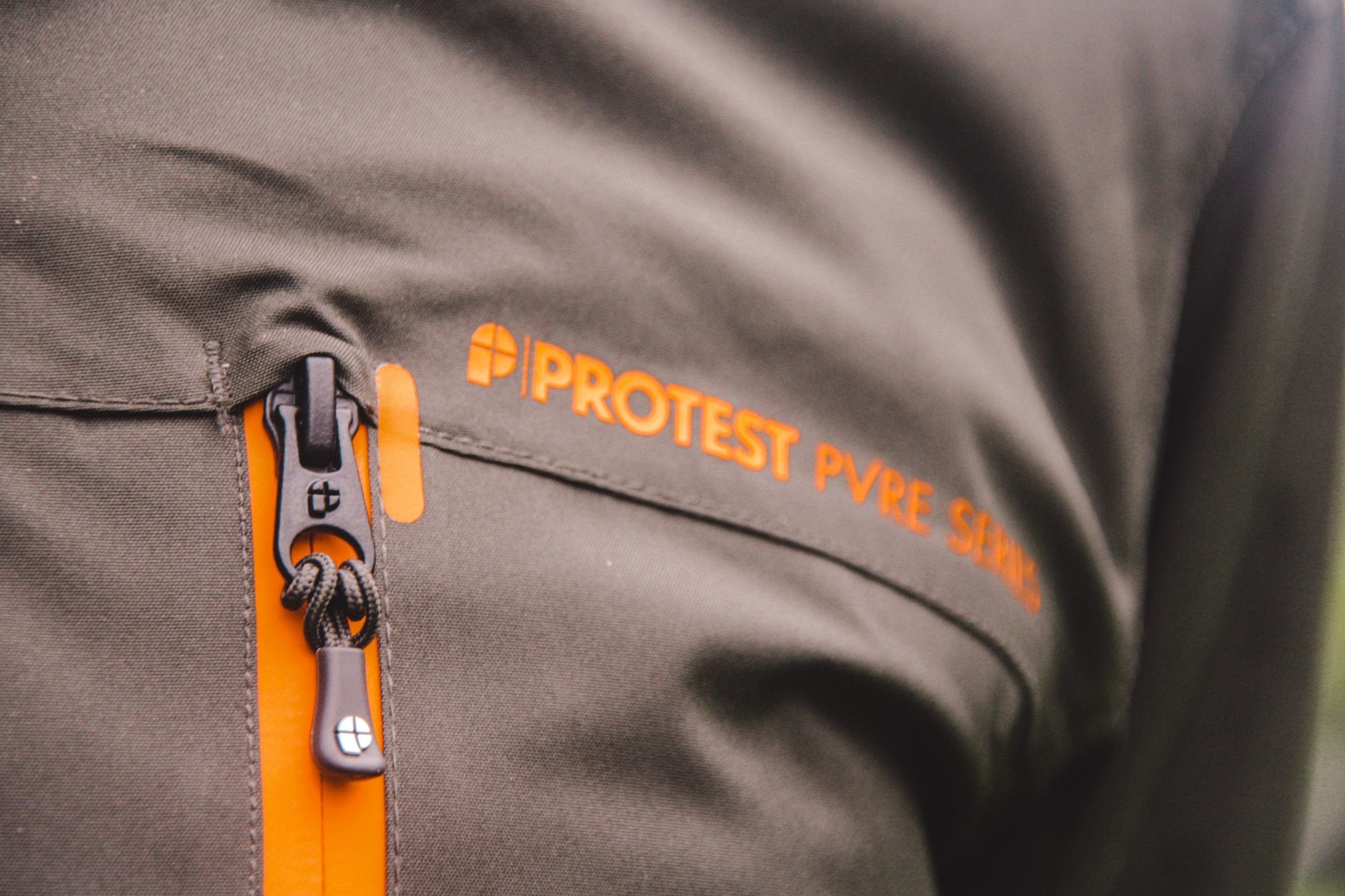 Hiken in Nederland met protest | Kasteel Vaeshartelt bij Maastricht