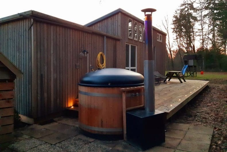 Airbnb met jacuzzi Tante Strockel