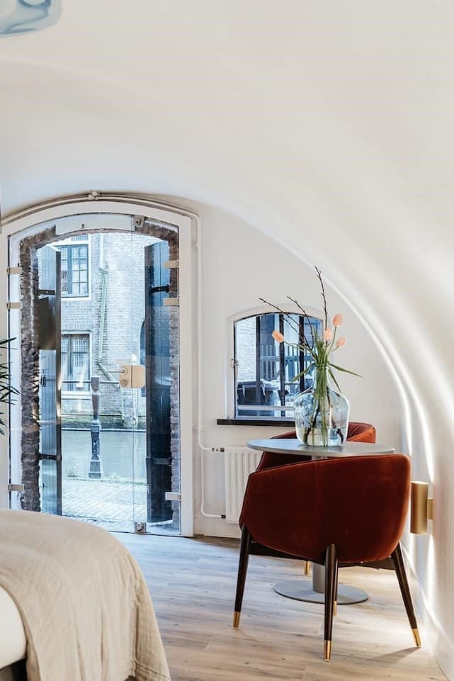bijzondere airbnb in werfkelder Cozy Pillows Utrecht