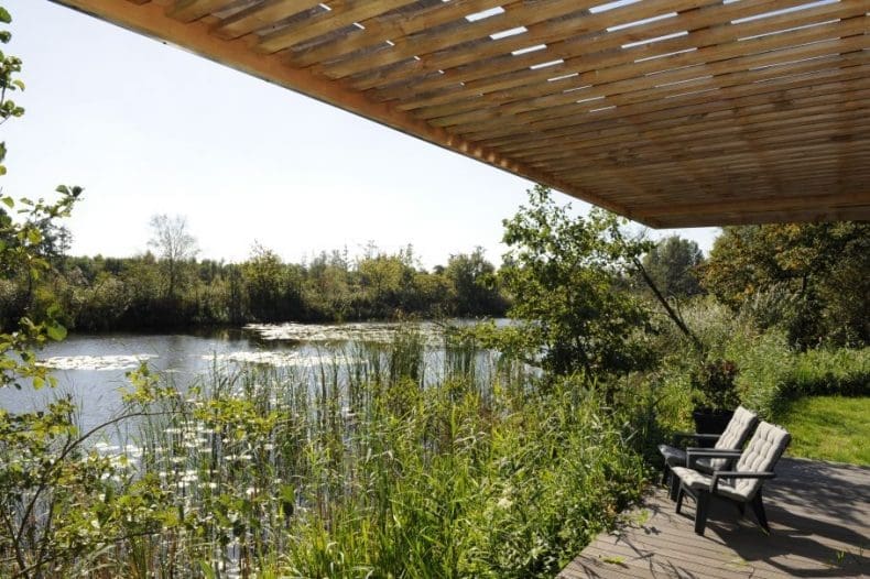 Bijzondere overnachtingen | Design huisje aan het water in Tienhoven