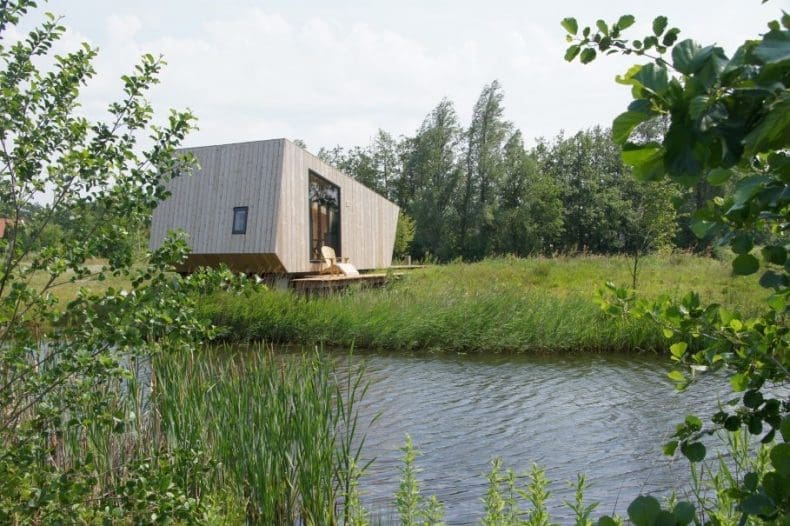 trek in Friesland | waterhuisje Ljeppershiem