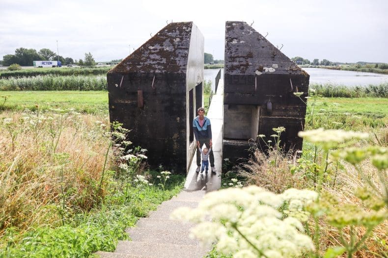 Doorgezaagde bunker Betuwe