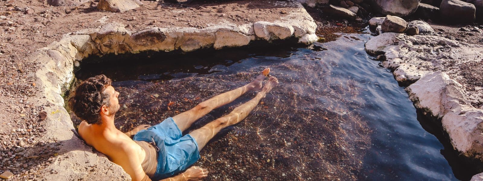 De warmwaterbronnen van Methana