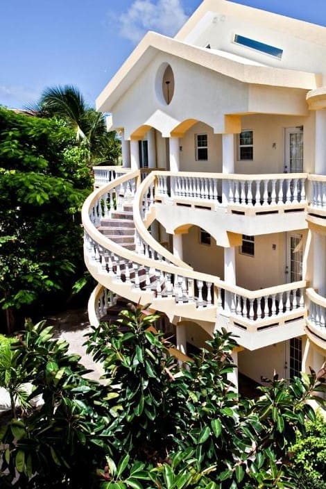 Ambergris Pelican Reef Villas Resort