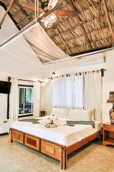 San Ignacio Falling Leaves Lodge