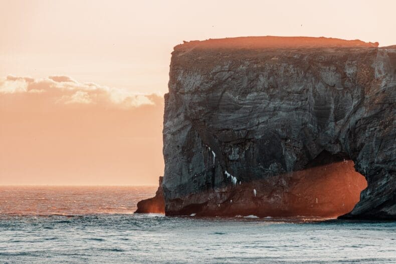 Vik Dyrhólaey Arch