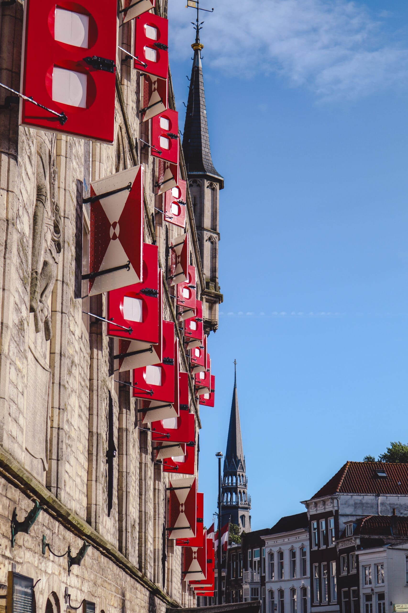 15 Best Things To Do In Gouda - The Orange Backpack