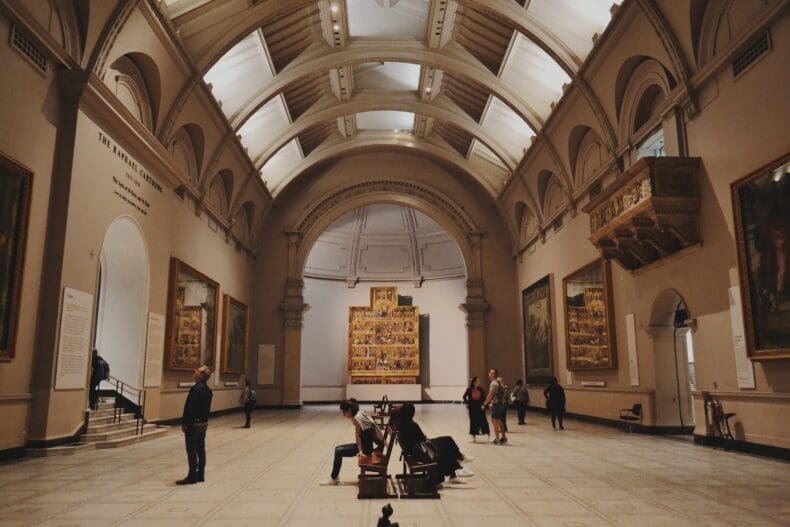 V&A Museum London