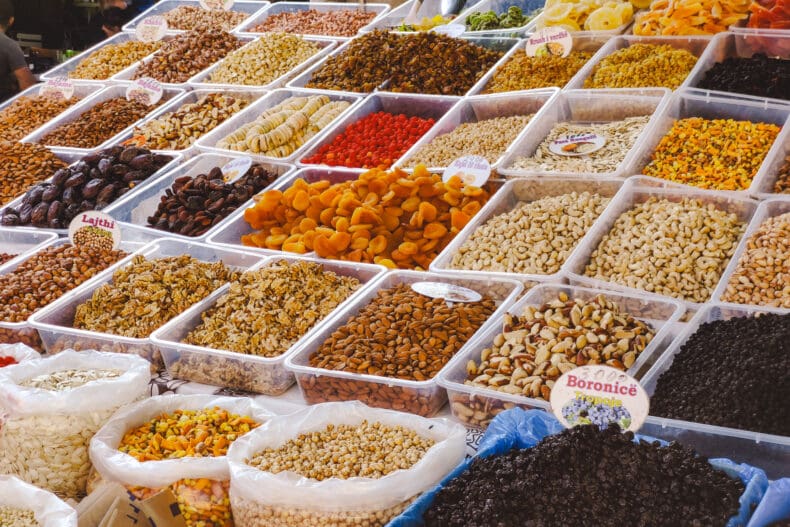 Tirana New Bazar