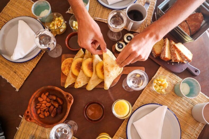 Tip: bij het zusje van Inara - Les Terrasses d'Agafay - kan je overdag terecht voor een geweldige lunch- of dinerervaring. Dat is een perfecte budgetproof optie om de Agafay te ervaren zonder overnachting.