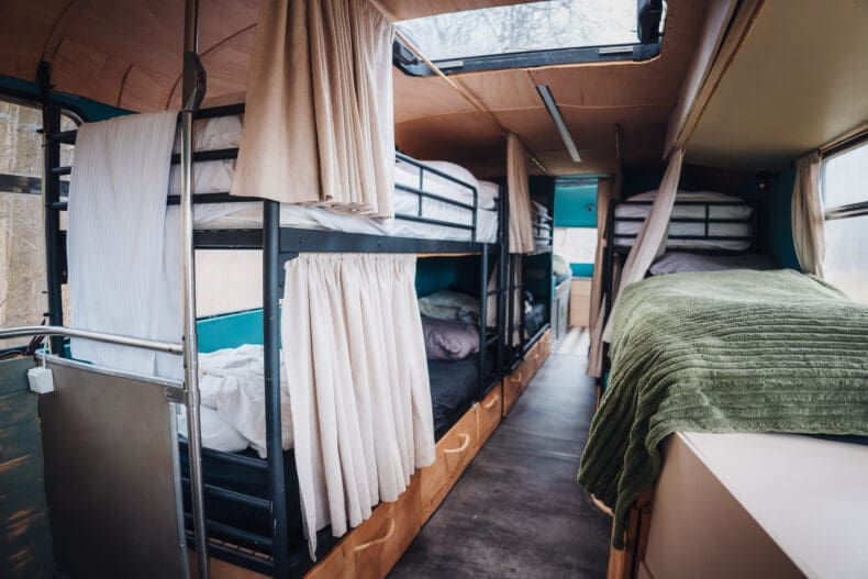 La Karavana Hostelbus