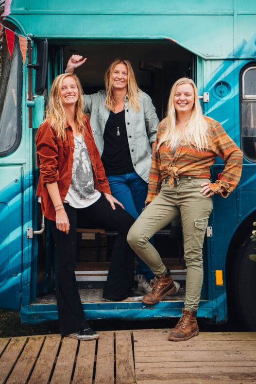 La Karavana Hostelbus