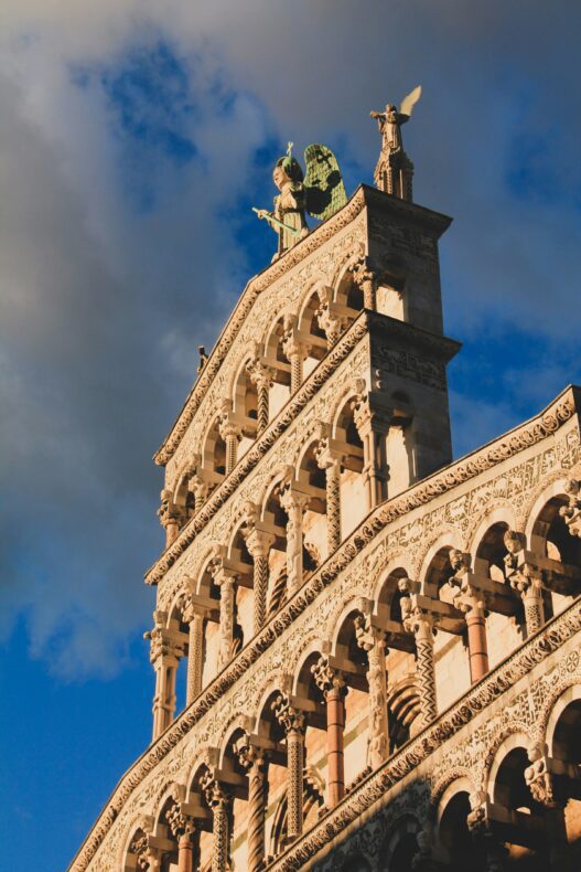 Lucca Piazza San Michele